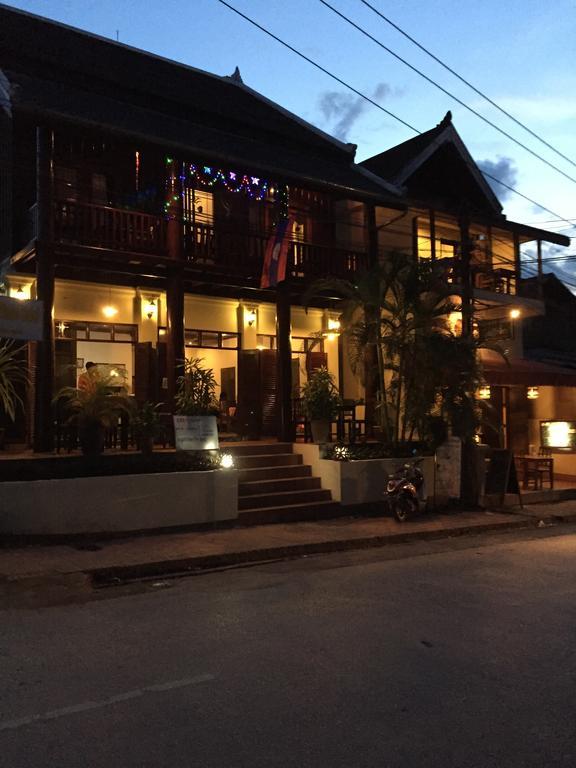 Charming Place Hotel Luang Prabang Exterior photo