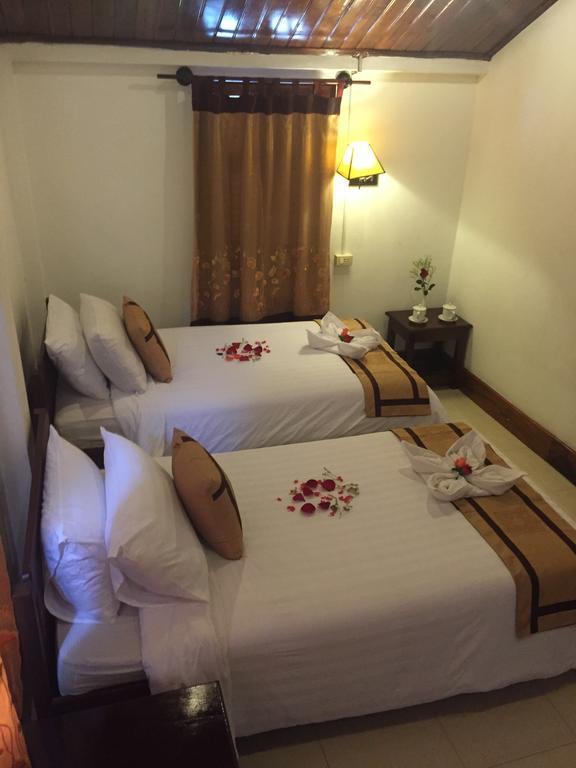 Charming Place Hotel Luang Prabang Room photo