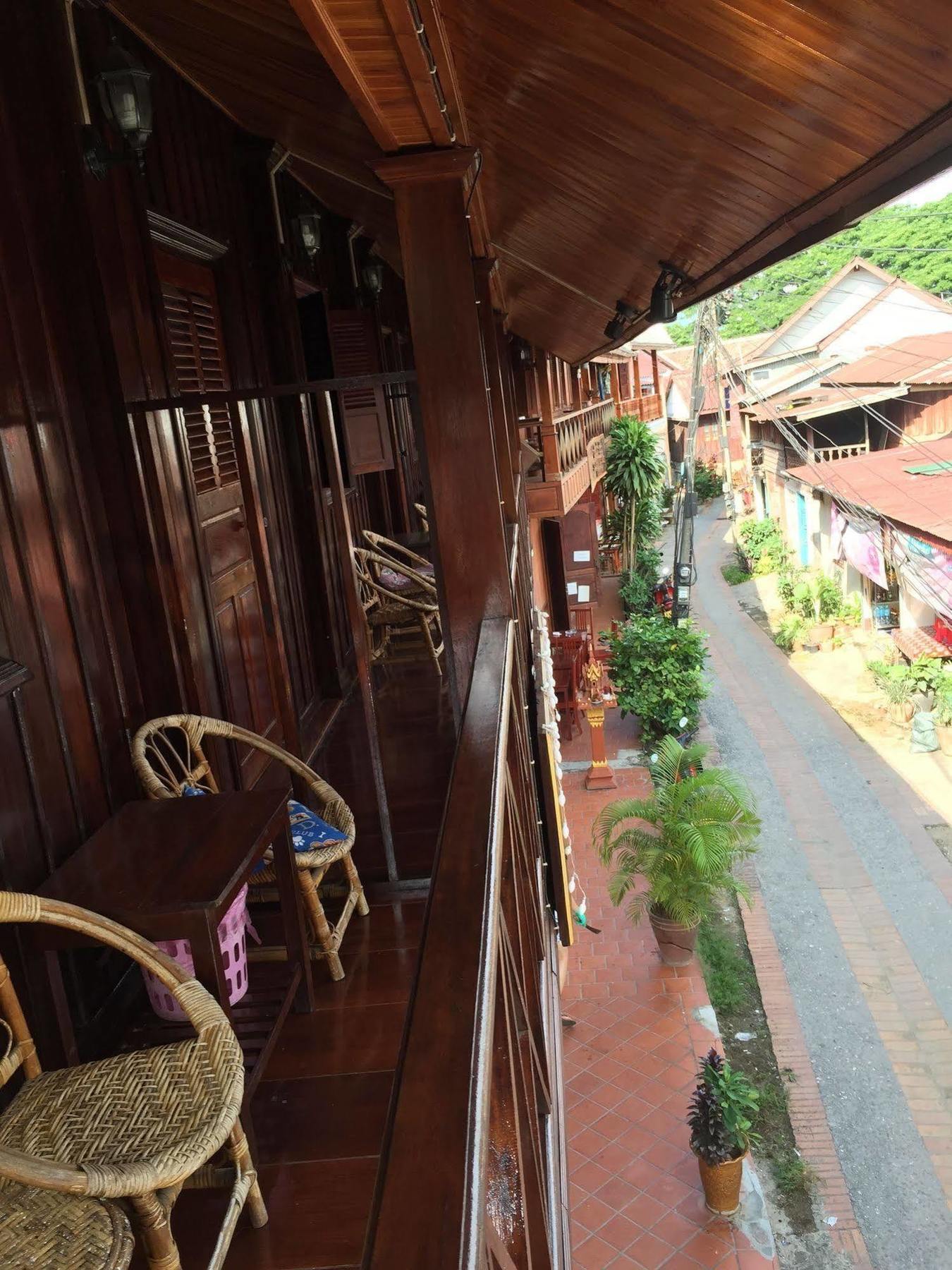 Charming Place Hotel Luang Prabang Exterior photo